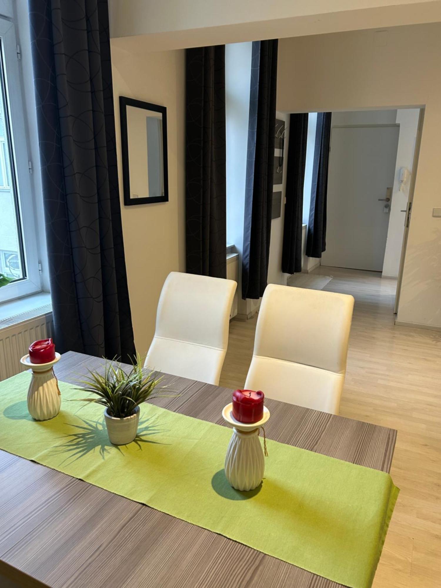 Schoene, Helle In Stadtnaehe Apartment Wien